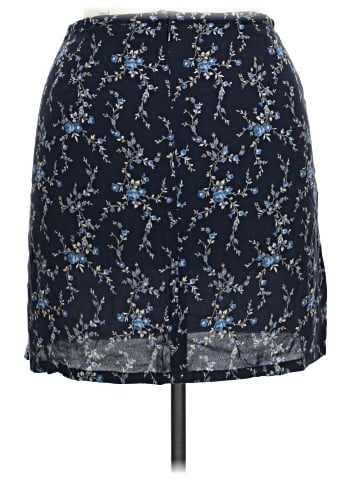 Old Navy Casual Skirt (view 2)