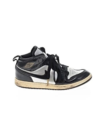 Air Jordan Sneakers (view 1)