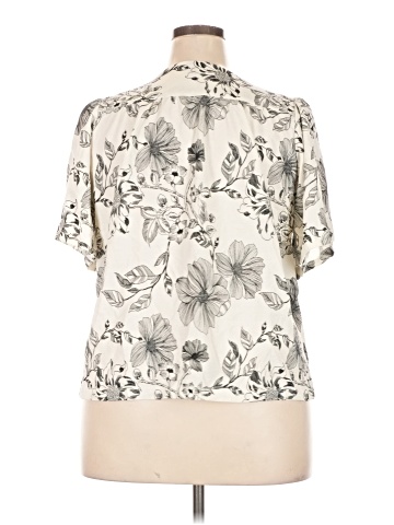Bobeau Short Sleeve Blouse (view 2)