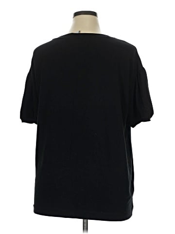 Crown & Ivy Short Sleeve Top (view 2)