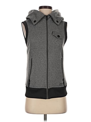 Burton Vest (view 1)