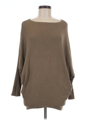Audrey Poncho (view 1)