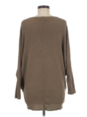 Audrey Poncho (view 2)