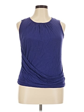 Daisy Fuentes Tank Top (view 1)