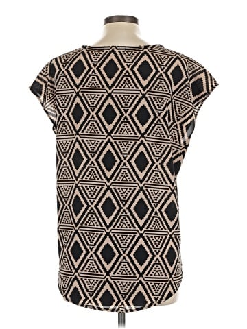 Olivia Moon Short Sleeve Top (view 2)