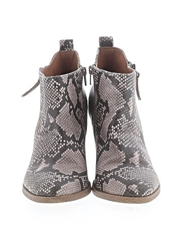 Universal Thread Ankle Boots (view 2)