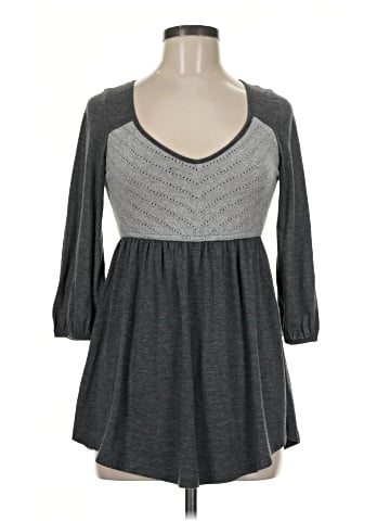 Puella 3/4 Sleeve Top (view 1)