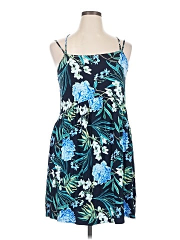 Old Navy Casual Dress (view 1)