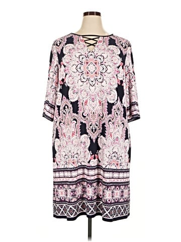 Sandra Darren Casual Dress (view 1)