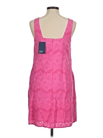 Crown & Ivy Casual Dress (view 2)