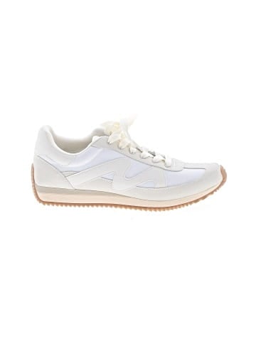 Universal Thread Sneakers (view 1)