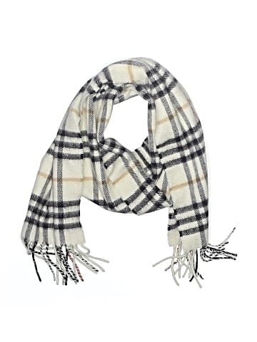 Burberry scarf (view 1)
