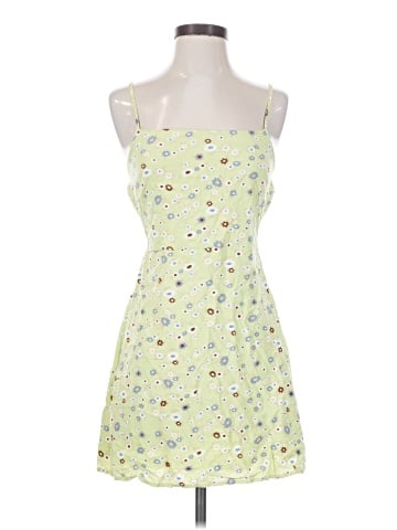 Kendall & Kylie Casual Dress (view 1)