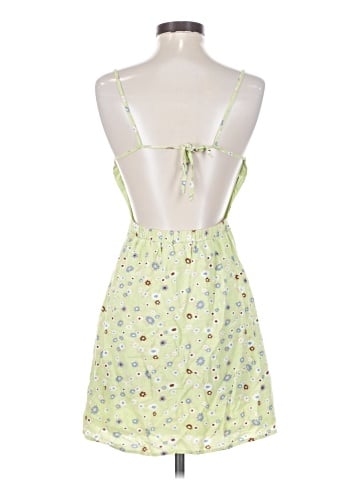 Kendall & Kylie Casual Dress (view 2)