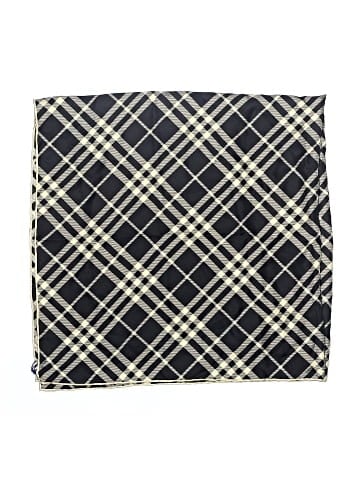 Burberry scarf (view 2)