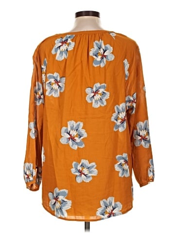 Old Navy 3/4 Sleeve Blouse (view 2)