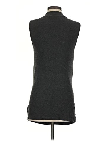 Gap - Maternity Sleeveless T-Shirt (view 2)