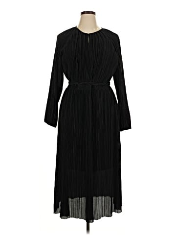 Simply Vera Vera Wang Casual Dress (view 1)