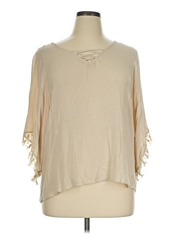 Figueroa & Flower 3/4 Sleeve Blouse (view 1)