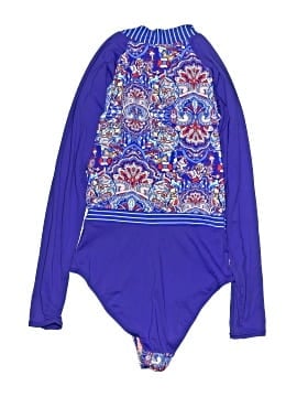 Pika Rash Guard (view 2)