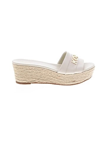 Miss Me Wedges (view 1)