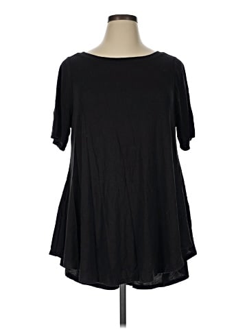 Lane Bryant Short Sleeve T-Shirt (view 1)
