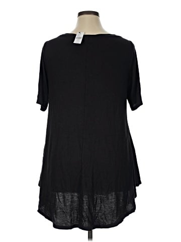 Lane Bryant Short Sleeve T-Shirt (view 2)