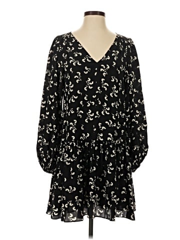 Elizabeth and James Casual Dress (view 1)
