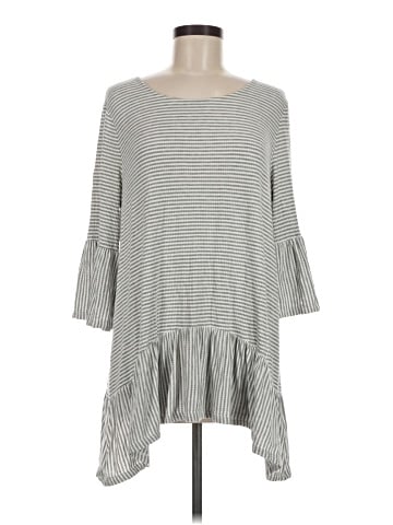 Pleione 3/4 Sleeve Top (view 1)