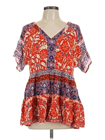 Coco + Carmen Short Sleeve Blouse (view 1)