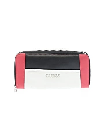 Guess Wallet (view 1)