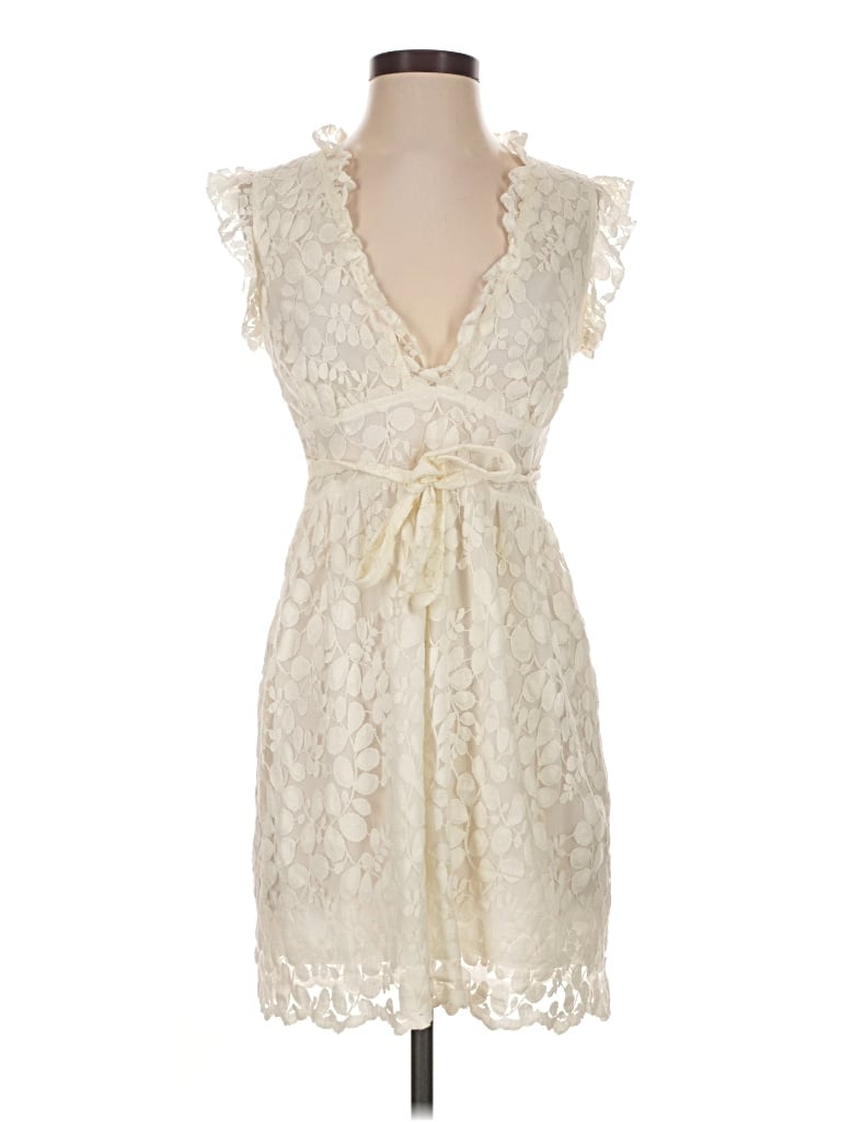 Pre-owned Love Cocktail Dress In Ivory
