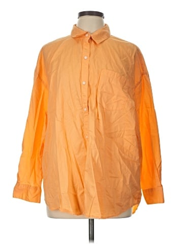 Old Navy Long Sleeve Button-Down Shirt (view 1)