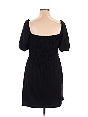 H&M Casual Dress (view 2)