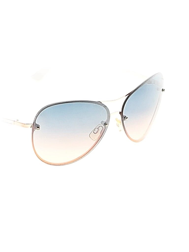 Pre-owned Tahari Sunglasses In Silver