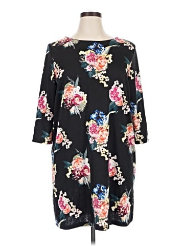 H&M Casual Dress (view 1)