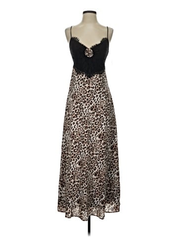 WAYF Casual Dress (view 1)