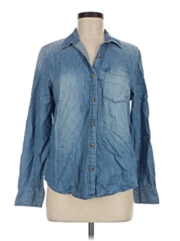 Old Navy Long Sleeve Button-Down Shirt (view 1)