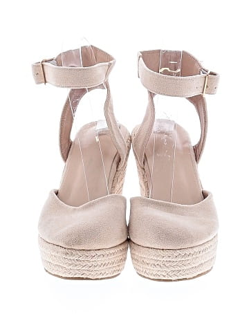 Unbranded Wedges (view 2)