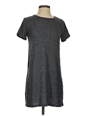 Forever 21 Short Sleeve T-Shirt (view 1)