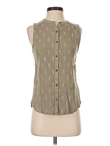 Vanessa Virginia Sleeveless Button-Down Shirt (view 1)