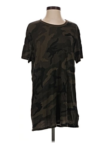 TNA Short Sleeve T-Shirt (view 1)