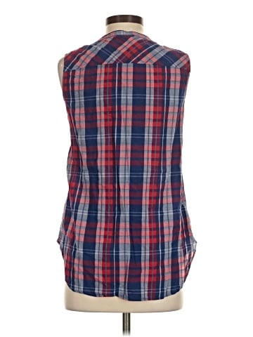 Eddie Bauer Sleeveless Button-Down Shirt (view 2)