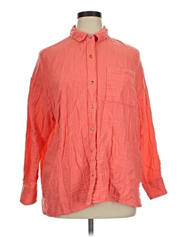 Old Navy Long Sleeve Button-Down Shirt (view 1)