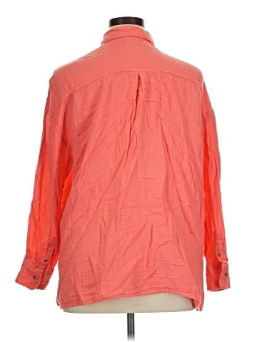 Old Navy Long Sleeve Button-Down Shirt (view 2)