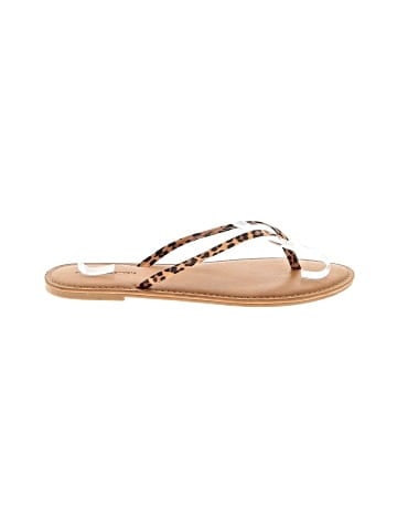 Amazon Essentials Flip Flops (view 1)