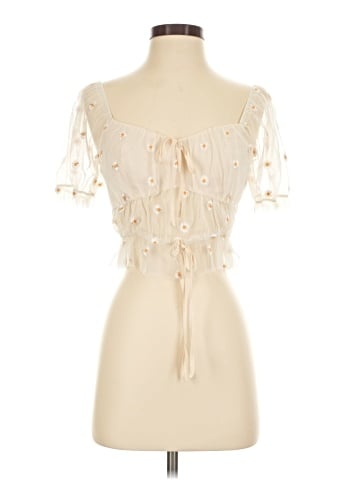 Le Lis Short Sleeve Blouse (view 1)