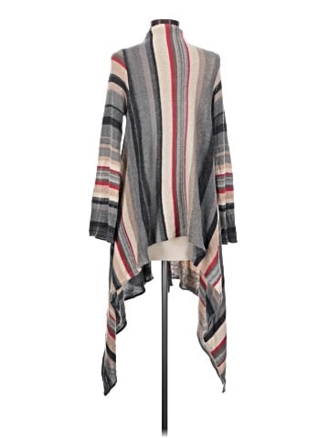Goddis Poncho (view 2)