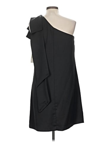 Roz & Ali Casual Dress (view 2)