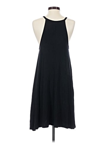 Old Navy Casual Dress (view 2)